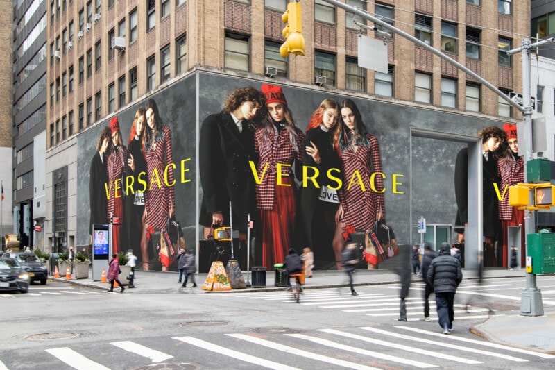 NYC_WNDW_Media_772_Lexington_01.24_031 - Mockup Versace V2 (1)